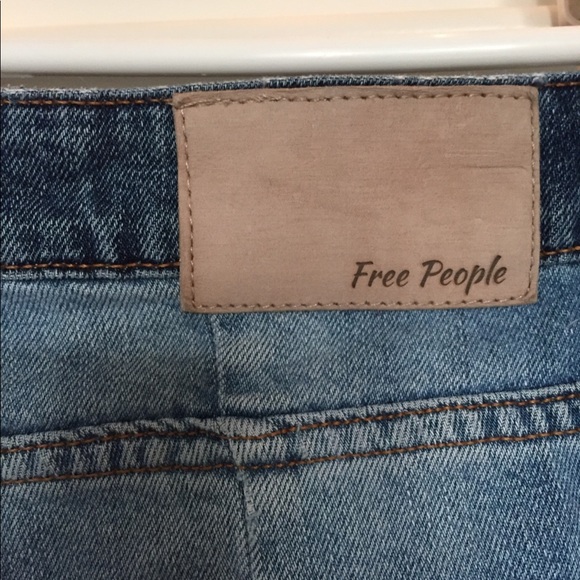 “Free People” Patchwork Denim High Waisted Jeans - Picture 4 of 7